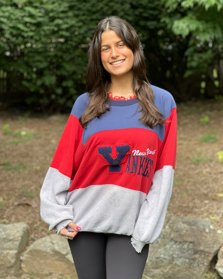 Vintage NY Yankees Sweatshirt
