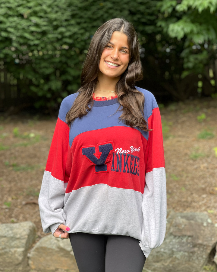 Vintage NY Yankees Sweatshirt