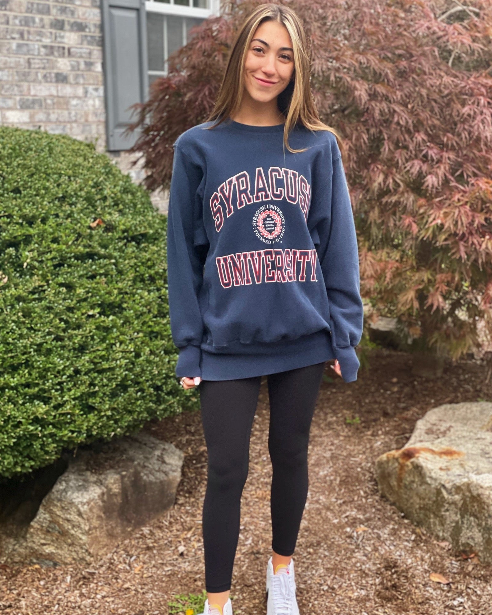 Syracuse university outlet women's sweatshirts